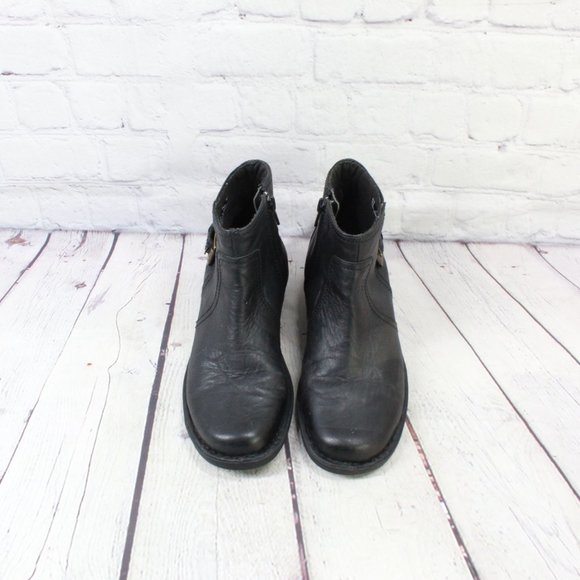 CLARKS Black Distressed Leather Zip Ankle Comfort Boots Size 6 M - Picture 5 of 10